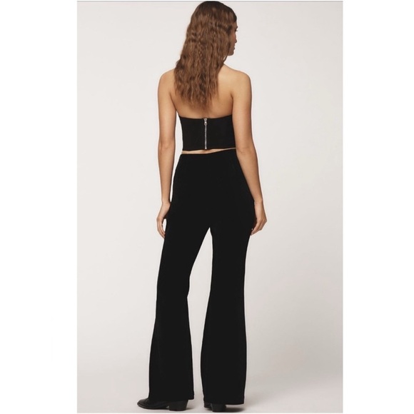 NWT Anthropologie '70s Ribbed Velour High Rise Flared Wide Leg Pant Black Medium - Picture 2 of 11